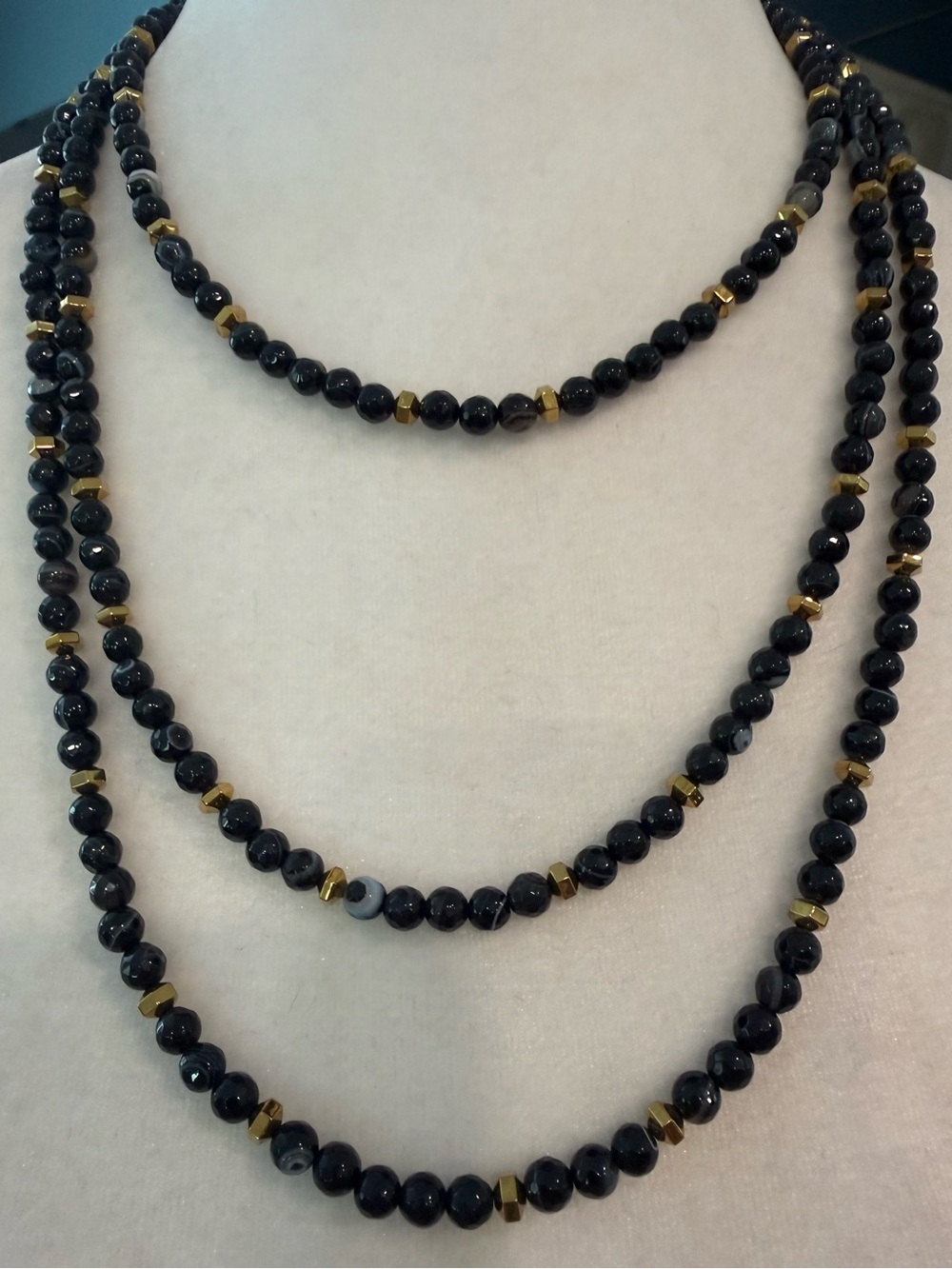BPD Black Banded Agate Beaded Long Necklace Gold Tone 32” Layering